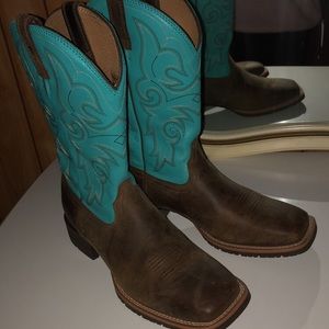 Arita cowgirl boots